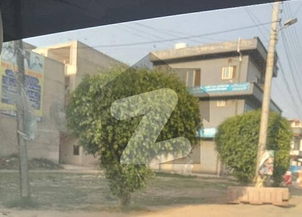 10 Marla Plot Available For Sale In M3 Extension Lake City Lahore