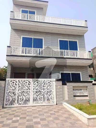 25x40 Beautifull House For Rent In G13 at best location