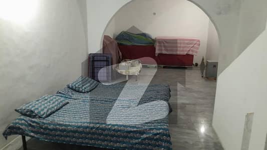 جڑانوالہ روڈ فیصل آباد میں 4 کمروں کا 7 مرلہ مکان 1.75 کروڑ میں برائے فروخت۔