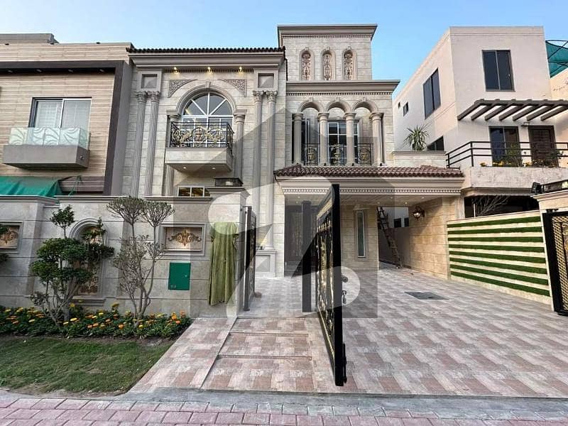 Abid Associates Showcasing Multicomplex featuring ultramodern villa