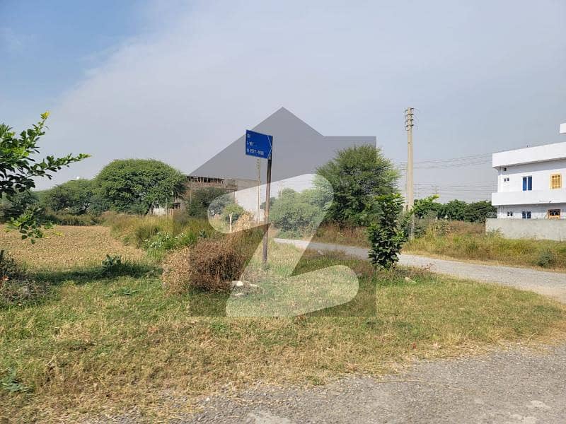 30X60 7 MARLA DOUBLE ROAD PLOT FOR SALE I-16/2