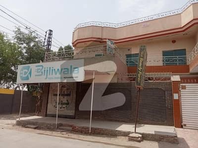 گلشن عثمان سوسائٹی رحیم یار خان میں 6 کمروں کا 10 مرلہ مکان 2.5 کروڑ میں برائے فروخت۔