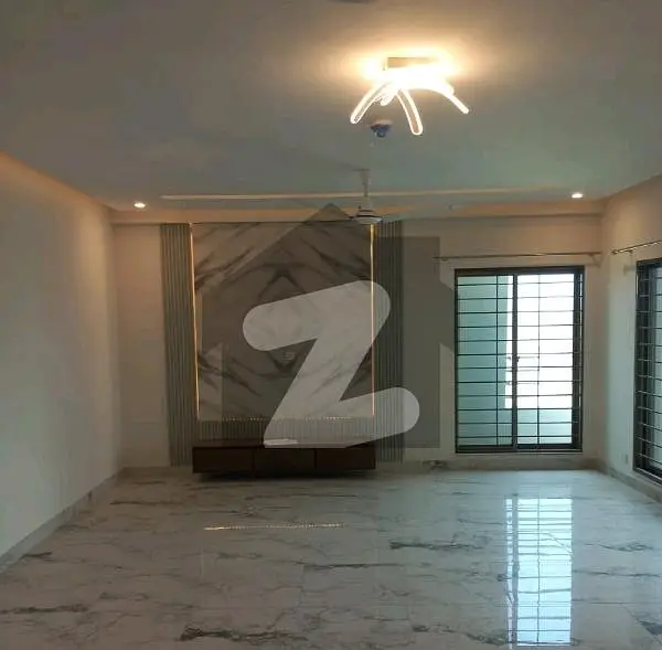 10 Marla Spacious Flat Is Available In Askari 11 - Sector D For rent