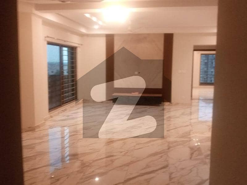 10 Marla 3 Bed Brand New Flat For Rent In Askari 11, Lahore 10 Marla 3 Bed Brand New Flat For Rent In Askari 11, Lahore
