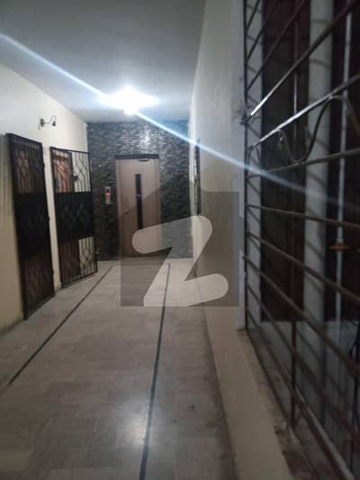 گلستانِِ جوہر ۔ بلاک اے 3 گلستانِ جوہر,کراچی میں 2 کمروں کا 3 مرلہ فلیٹ 75.0 لاکھ میں برائے فروخت۔