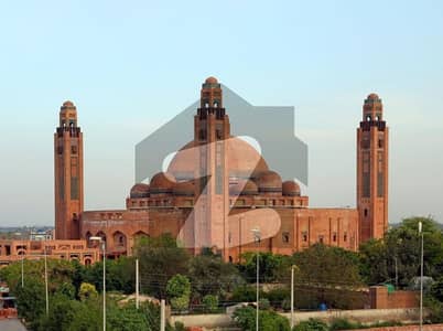 5 Marla possession Utility paid plot for sale in Ghaznavi Block Bahria Town Lahore