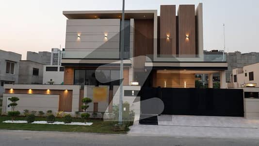 Luxurious Slightly Used 1 Kanal House For Sale In HBFC Housing Society Neighboring DHA Lahore