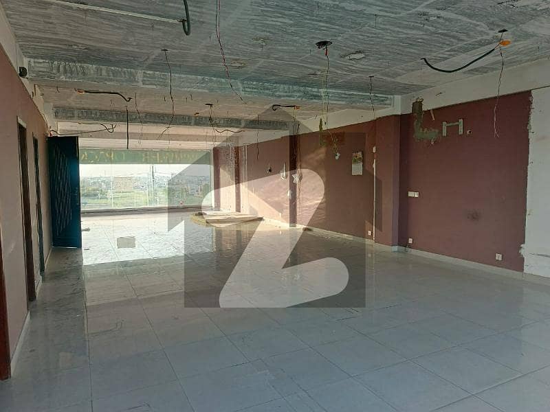 4th Floor Available On Rent Of 8 Marla Commercial Plaza On Main Boulevard DHA Phase 6 Lahore