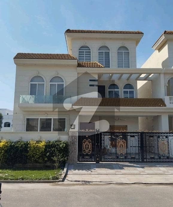 Investors Should sale This House Located Ideally In Citi Housing Society