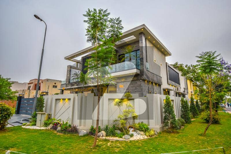 ڈی ایچ اے 9 ٹاؤن ڈیفنس (ڈی ایچ اے),لاہور میں 3 کمروں کا 5 مرلہ مکان 1.92 کروڑ میں برائے فروخت۔