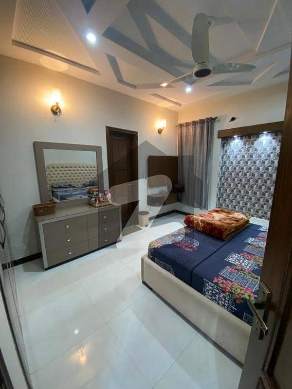 واپڈا ٹاؤن لاہور میں 3 کمروں کا 10 مرلہ بالائی پورشن 65.0 ہزار میں کرایہ پر دستیاب ہے۔