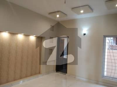 10 MARLA LOWER PORTION FOR RENT IN SECTOR C BAHRIA TOWN LAHORE