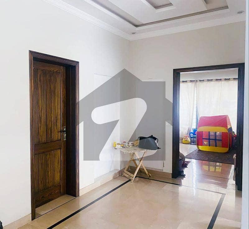 پارک ویو سٹی لاہور میں 5 کمروں کا 1 کنال مکان 8.0 کروڑ میں برائے فروخت۔