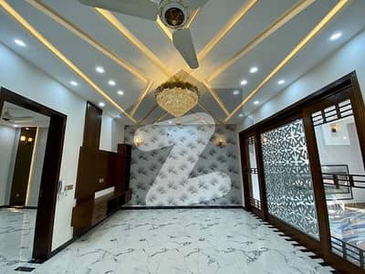 1 KANAL BRAND NEW LUXURY UPPER PORTION FOR RENT IN GOLF VIEW RESIDENCIA BAHRIA TOWN LAHORE