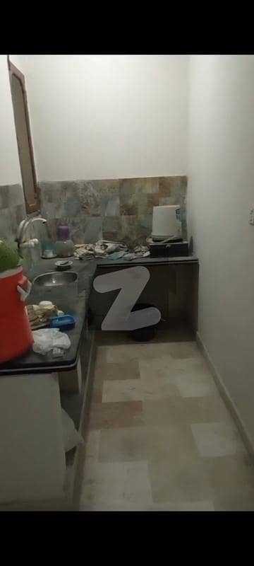 کورنگی - سیکٹر 31-اے کورنگی انڈسٹریل ایریا,کورنگی,کراچی میں 3 کمروں کا 4 مرلہ فلیٹ 40.0 لاکھ میں برائے فروخت۔
