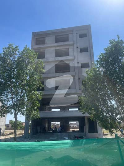 8 Marla Commercial Building in Bahria Orchard at Prime Location