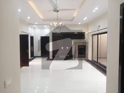 1 Kanal Upper Portion Is Available For Rent In DHA Phase 6, Block-K, Lahore