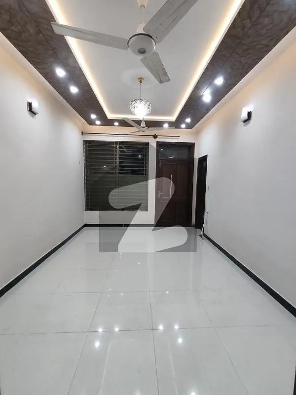 30x60 Ground Portion Available for Rent in G13