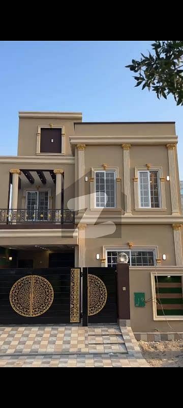 5 MARLA HOUSE AVAILABLE FOR SALE IN. BAHRIA ORCHARD LHR PHASE 2 D BLOCK