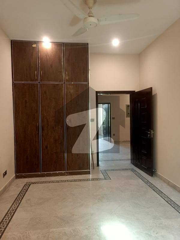 ایچیسن سوسائٹی لاہور میں 4 کمروں کا 5 مرلہ مکان 74.0 ہزار میں کرایہ پر دستیاب ہے۔