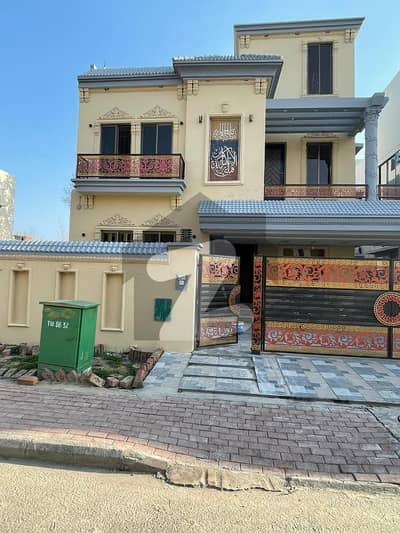 10 Marla House For Rent In Janiper Block Bahria Town Lahore