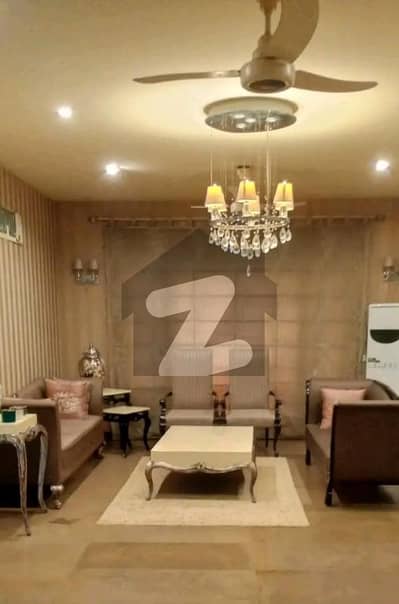 ڈی ایچ اے فیز 6 ڈی ایچ اے ڈیفینس,کراچی میں 4 کمروں کا 1 کنال مکان 18.5 کروڑ میں برائے فروخت۔