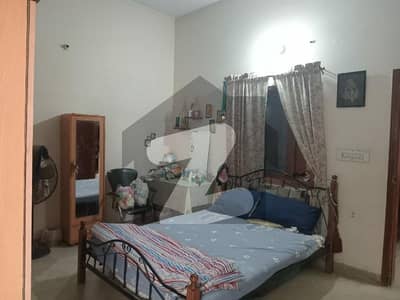پی اینڈ ٹی ہاؤسنگ سوسائٹی کورنگی,کراچی میں 3 کمروں کا 8 مرلہ مکان 2.35 کروڑ میں برائے فروخت۔