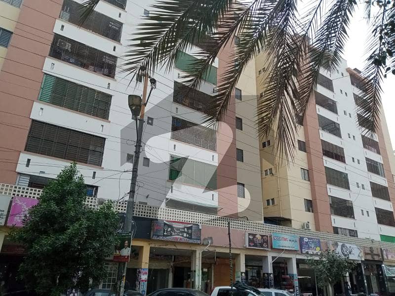 گلستانِِ جوہر ۔ بلاک 13 گلستانِ جوہر,کراچی میں 3 کمروں کا 6 مرلہ فلیٹ 1.35 کروڑ میں برائے فروخت۔