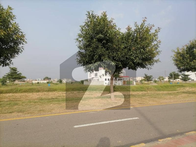 1 KANAL CORNER +FACING PARK PLOT AVAILABLE FOR SALE IN DHA PHASE 8 BLOCK S DHA PHASE 8 LAHORE