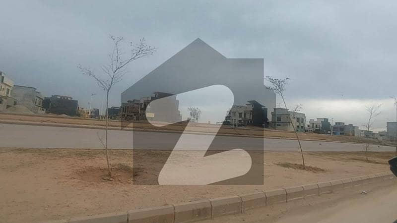 Big Space For Your House | 2 kanal Plot For Sale In Club City |