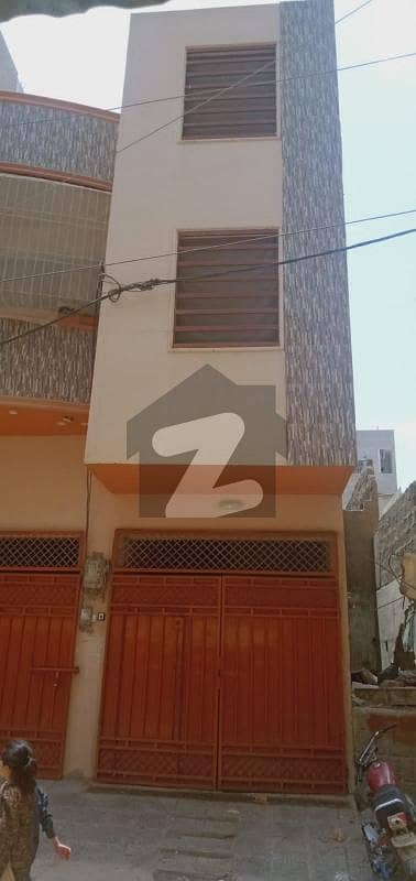 گولڈن ٹاؤن ملیر,کراچی میں 4 کمروں کا 9 مرلہ فلیٹ 1.25 کروڑ میں برائے فروخت۔