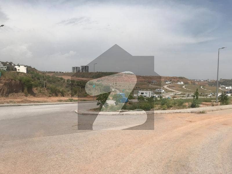 kanal plot for sale in DHA Phase 4