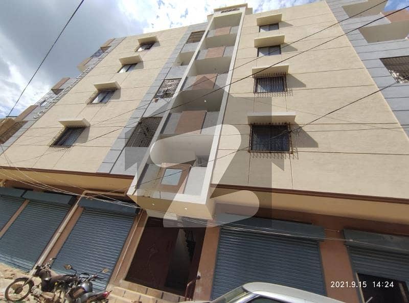 گولڈن ٹاؤن ملیر,کراچی میں 2 کمروں کا 5 مرلہ فلیٹ 50.0 لاکھ میں برائے فروخت۔