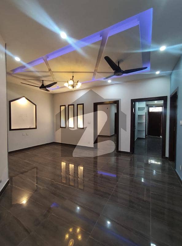 Upper Portion Available For Rent In E-11 Islamabad