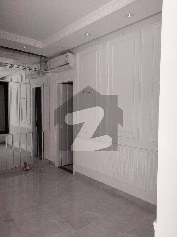 4 rooms apartment for sale at globe residency naya nazimabad