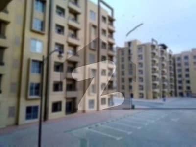 بحریہ ٹاؤن - پریسنٹ 19 بحریہ ٹاؤن کراچی,کراچی میں 4 کمروں کا 13 مرلہ فلیٹ 2.5 کروڑ میں برائے فروخت۔
