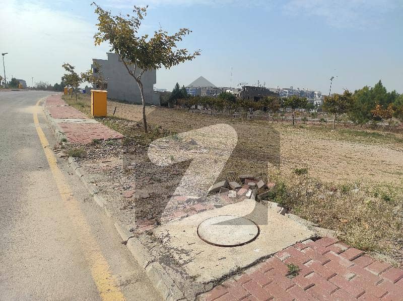 Sector J 8 Marla Plot For Sale In Bahria Enclave islamabad