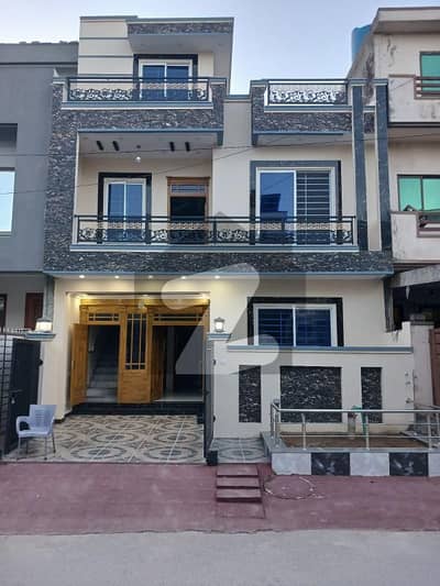 25x40 Brand New Sun Face Beautiful House Available For Sale in G-13 Islamabad