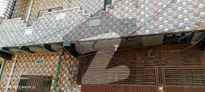 برما ٹاؤن اسلام آباد میں 8 کمروں کا 5 مرلہ مکان 1.7 کروڑ میں برائے فروخت۔