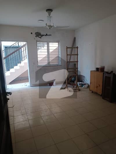 Recently Renovated Golf Facing Villa for Rent