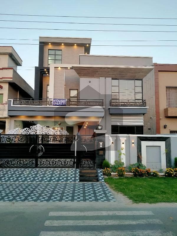 10 Lavish Brand New House For Sale Near Hospital On 80 Ft Road