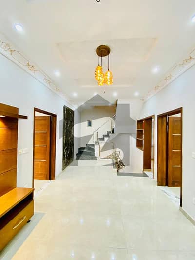 5 Marla Upper Portion Available For Rent In 
Dream Gardens
 Lahore