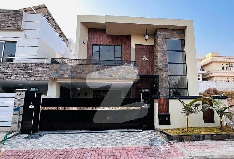 5 Bedroom Beautiful Designer House In Gated Area Of Phase 7