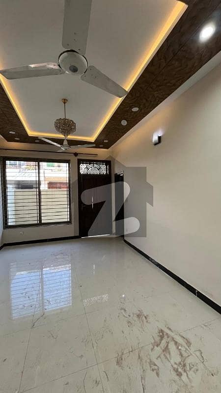 7 Marla Luxury Upper Portion For Rent inG-13 Islamabad