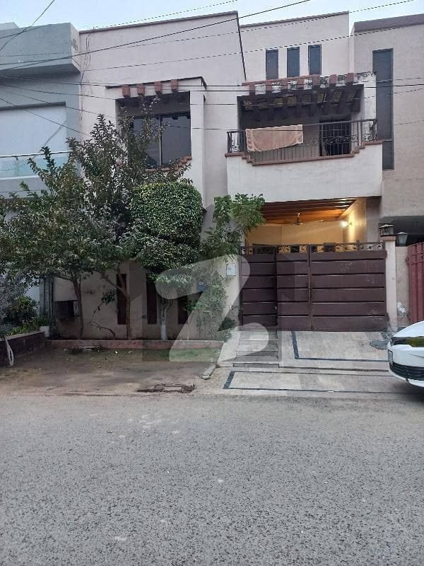 5 Marla Double Storey Used House For Sale G2 Block In Wapda Town Phase 1