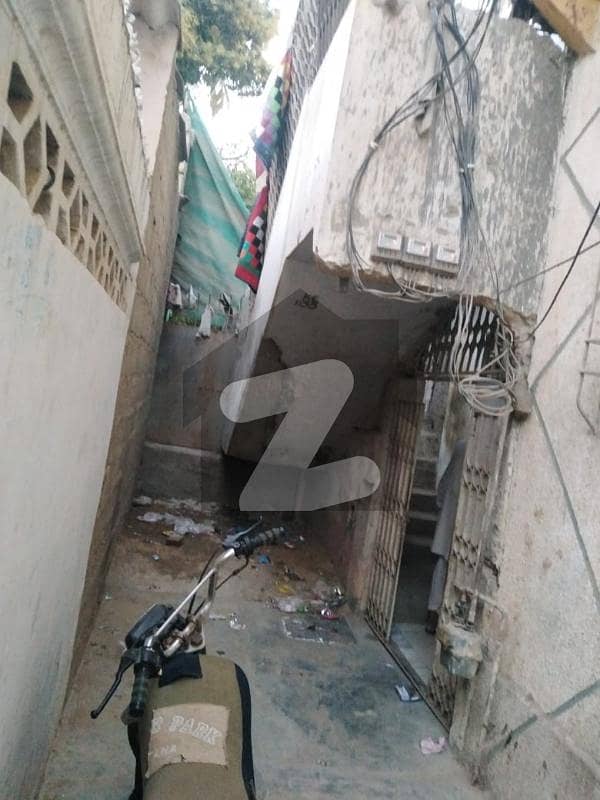 نارتھ ناظم آباد کراچی میں 6 کمروں کا 0 مرلہ کمرہ 65.0 لاکھ میں برائے فروخت۔