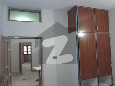 اشرف کالونی راولپنڈی میں 4 کمروں کا 5 مرلہ مکان 85.0 لاکھ میں برائے فروخت۔