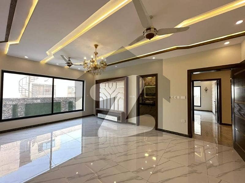 Luxury House On Extremely prime Location Available For Rent in Islamabad Pakistan