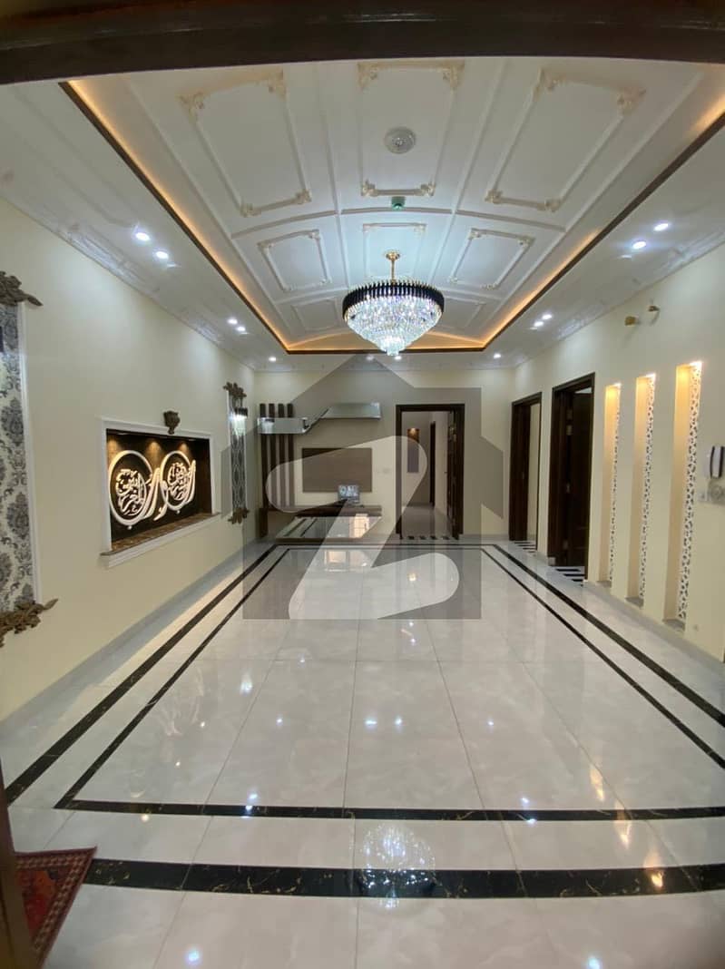 DHA RAHBAR 10 MARLA HOUSE IDEAL LOCATION DIRECT OWNER UP FOR SALE