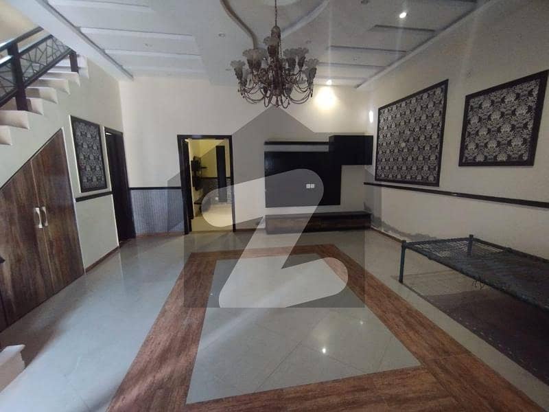 5.5 Marla House For Sale In DHA Lahore